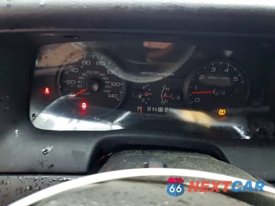 Zdjęcie 9 z 13 samochodu: 2008 FORD CROWN VICTORIA POLICE INTERCEPTOR VIN:2FAFP71V68X150173 - miniatura