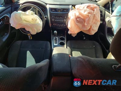 Zdjęcie 8 z 12 samochodu: 2014 NISSAN ALTIMA 2.5 VIN:1N4AL3AP3EN382016 - miniatura