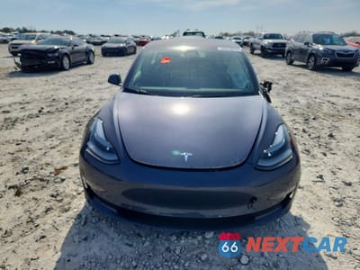Piąte zdjęcie samochodu w środku: 2022 TESLA MODEL 3 VIN:5YJ3E1EA7NF285942 - miniatura