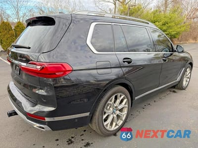 Trzecie zdjęcie samochodu z tyłu: 2020 BMW X7 XDRIVE40I VIN:5UXCW2C07L9B99326 - miniatura