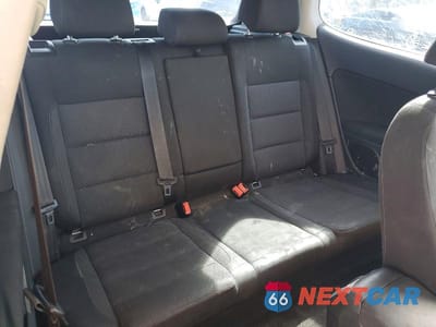 Zdjęcie 10 z 11 samochodu: 2013 VOLKSWAGEN GOLF VIN:WVWBB7AJ5DW126456 - miniatura