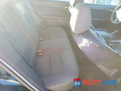 Zdjęcie 10 z 11 samochodu: 2010 FORD FUSION SE VIN:3FAHP0HA5AR302371 - miniatura