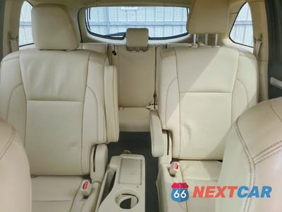 Zdjęcie 10 z 13 samochodu: 2019 TOYOTA HIGHLANDER XLE VIN:5TDJZRFH6KS918234 - miniatura