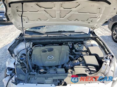 Zdjęcie 11 z 12 samochodu: 2016 MAZDA 3 TOURING VIN:3MZBM1L75GM325081 - miniatura