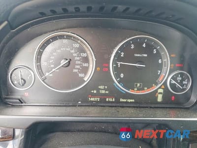Zdjęcie 9 z 12 samochodu: 2015 BMW X5 XDRIVE35I VIN:5UXKR0C51F0P14670 - miniatura