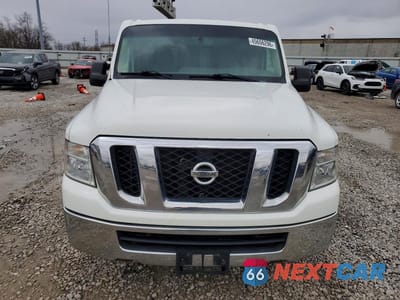 Piąte zdjęcie samochodu w środku: 2013 NISSAN NV 2500 DELIVERY VAN VIN:1N6BF0KY4DN101395 - miniatura