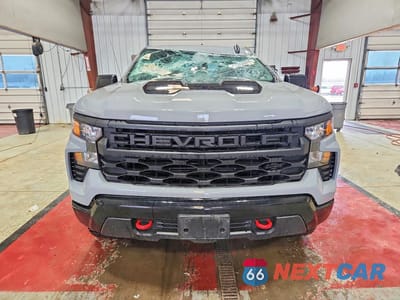 Piąte zdjęcie samochodu w środku: 2024 CHEVROLET SILVERADO K1500 TRAIL BOSS CUSTOM VIN:3GCPDCEK5RG237526 - miniatura