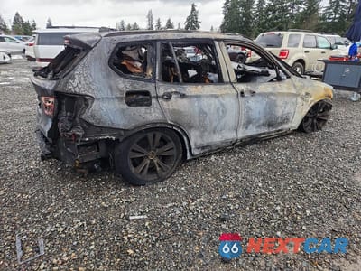 Trzecie zdjęcie samochodu z tyłu: 2015 BMW X3 XDRIVE28I VIN:5UXWX9C54F0D52266 - miniatura