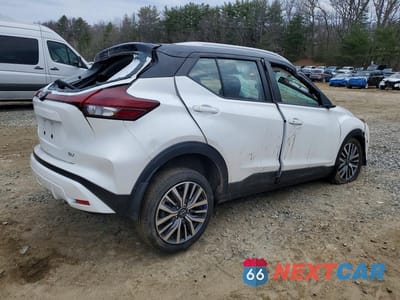 Trzecie zdjęcie samochodu z tyłu: 2024 NISSAN KICKS SV VIN:3N1CP5CV3RL487517 - miniatura