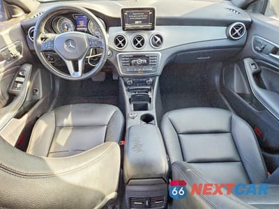 Zdjęcie 8 z 11 samochodu: 2014 MERCEDES-BENZ CLA 250 VIN:WDDSJ4EB3EN139286 - miniatura
