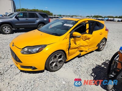 2013 FORD FOCUS ST 1FADP3L94DL362674 - główne zdjęcie licytacji z USA - miniatura