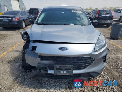 Piąte zdjęcie samochodu w środku: 2021 FORD ESCAPE SE VIN:1FMCU0G69MUA32404 - miniatura