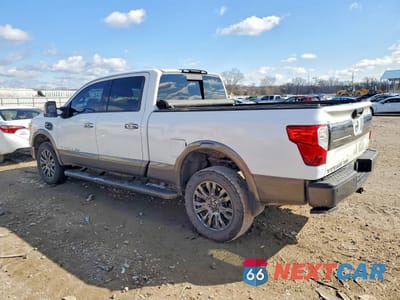 Drugie zdjęcie samochodu z przodu: 2017 NISSAN TITAN XD PLATINUM RESERVE VIN:1N6BA1F46HN539899 - miniatura