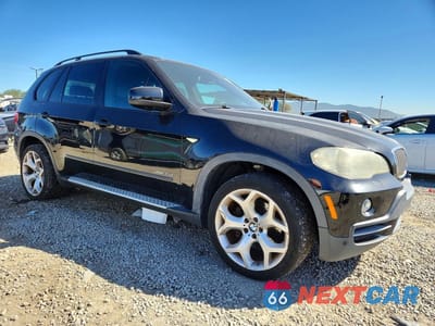 Czwarte zdjęcie samochodu z boku: 2010 BMW X5 XDRIVE35D VIN:5UXFF0C55ALT75493 - miniatura
