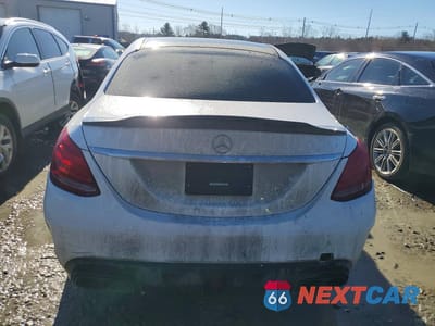 Zdjęcie 6 z 12 samochodu: 2015 MERCEDES-BENZ C 300 4MATIC VIN:55SWF4KB7FU010158 - miniatura