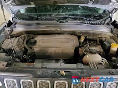 Zdjęcie 12 z 12 samochodu: 2015 JEEP RENEGADE LATITUDE VIN:ZACCJBBT5FPB22255 - miniatura