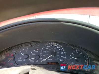 Zdjęcie 9 z 12 samochodu: 2001 CHEVROLET CAVALIER VIN:1G1JC124517101912 - miniatura