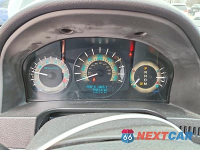 Zdjęcie 9 z 11 samochodu: 2010 MERCURY MILAN PREMIER VIN:3MEHM0JG1AR612324 - miniatura