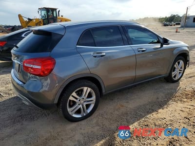 Trzecie zdjęcie samochodu z tyłu: 2015 MERCEDES-BENZ GLA 250 VIN:WDCTG4EB3FJ186205 - miniatura
