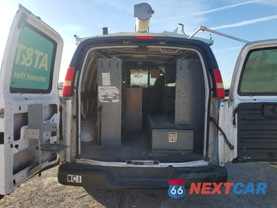 Zdjęcie 10 z 14 samochodu: 2006 CHEVROLET EXPRESS 2500 UTILITY / SERVICE VAN VIN:1GCGG25V461181486 - miniatura