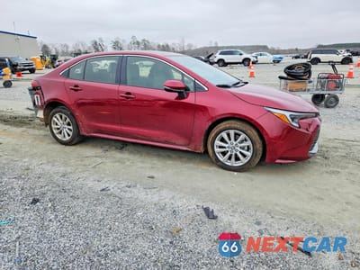 Czwarte zdjęcie samochodu z boku: 2025 TOYOTA COROLLA HYBRID XLE VIN:JTDBCMFE3S3072709 - miniatura