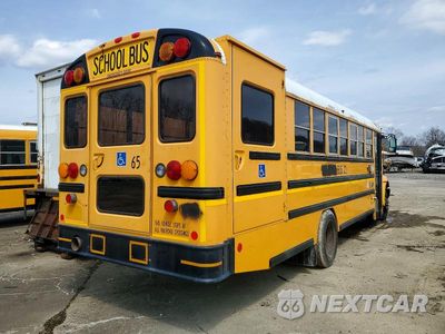 Czwarte zdjęcie samochodu z boku: 2014 IC CORPORATION 3000 CE VIN:4DRBUAAN3EB778703 - miniatura