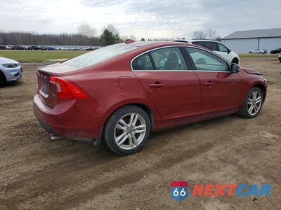 Trzecie zdjęcie samochodu z tyłu: 2013 VOLVO S60 T5 VIN:YV1612FS0D1219269 - miniatura