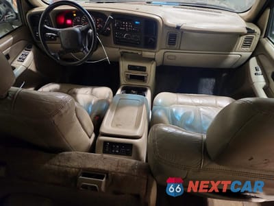 Zdjęcie 8 z 13 samochodu: 2002 CHEVROLET SUBURBAN K1500 VIN:1GNFK16Z72J188147 - miniatura