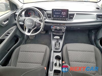 Zdjęcie 8 z 12 samochodu: 2022 KIA RIO LX VIN:3KPA24AD1NE444199 - miniatura