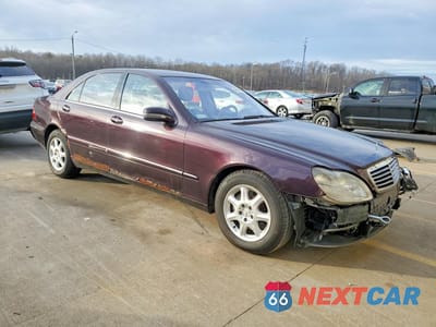 Czwarte zdjęcie samochodu z boku: 2002 MERCEDES-BENZ S 430 VIN:WDBNG70J22A288781 - miniatura