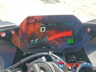 Zdjęcie 7 z 9 samochodu: 2022 BMW S 1000 RR VIN:WB10E2304N6F48189 - miniatura