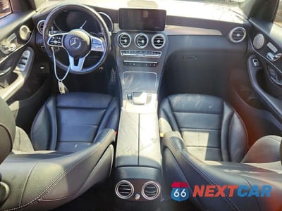 Zdjęcie 8 z 13 samochodu: 2021 MERCEDES-BENZ GLC 300 4MATIC VIN:W1N0G8EBXMV285117 - miniatura