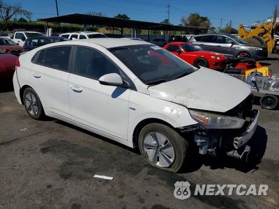 Czwarte zdjęcie samochodu z boku: 2017 HYUNDAI IONIQ HYBRID BLUE VIN:KMHC65LC8HU050496 - miniatura
