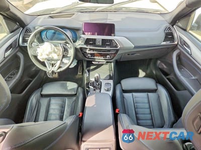 Zdjęcie 8 z 13 samochodu: 2018 BMW X3 XDRIVEM40I VIN:5UXTS3C51J0Z00079 - miniatura