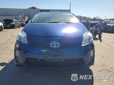 Piąte zdjęcie samochodu w środku: 2010 TOYOTA PRIUS III VIN:JTDKN3DU9A0017261 - miniatura