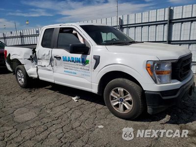 Czwarte zdjęcie samochodu z boku: 2022 FORD F150 SUPER CAB VIN:1FTEX1CB3NKE20089 - miniatura