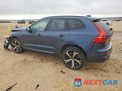 Drugie zdjęcie samochodu z przodu: 2025 VOLVO XC60 ULTRA VIN:YV4H60RM7S1164928 - miniatura