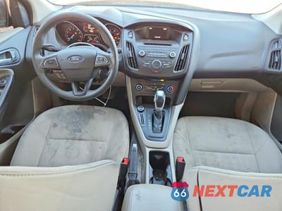 Zdjęcie 8 z 12 samochodu: 2015 FORD FOCUS SE VIN:1FADP3K23FL318978 - miniatura