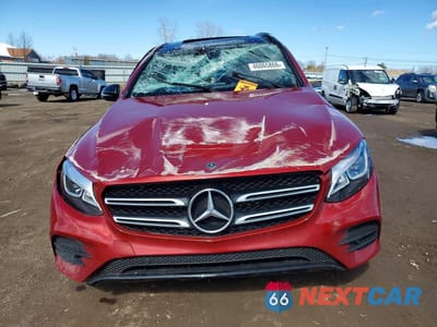 Piąte zdjęcie samochodu w środku: 2019 MERCEDES-BENZ GLC 300 4MATIC VIN:WDC0G4KB6KV191201 - miniatura