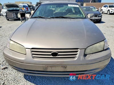 Piąte zdjęcie samochodu w środku: 1999 TOYOTA CAMRY VIN:4T1BG22K9XU879639 - miniatura