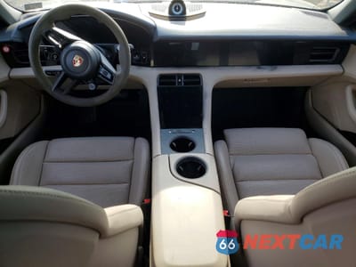 Zdjęcie 8 z 12 samochodu: 2023 PORSCHE TAYCAN CROSS TURISMO TURBO S VIN:1P0BB2Y1XPSA65595 - miniatura