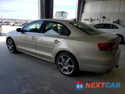 Drugie zdjęcie samochodu z przodu: 2013 VOLKSWAGEN JETTA TDI VIN:3VW3L7AJ1DM274862 - miniatura