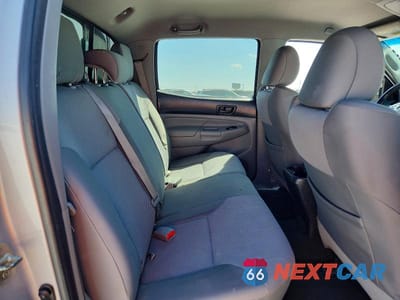 Zdjęcie 10 z 12 samochodu: 2012 TOYOTA TACOMA V6 VIN:3TMMU4FN7CM047351 - miniatura