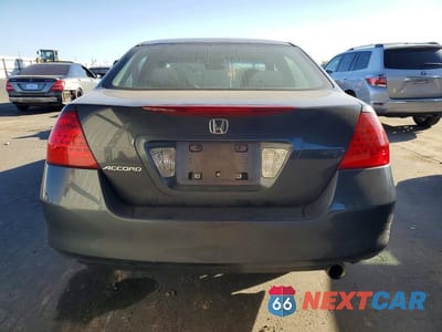 Zdjęcie 6 z 12 samochodu: 2007 HONDA ACCORD EX VIN:1HGCM56777A038799 - miniatura