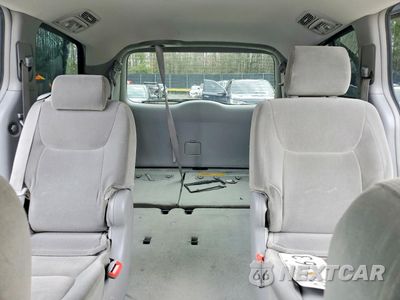 Zdjęcie 10 z 14 samochodu: 2004 TOYOTA SIENNA LE 8 PASSENGER VIN:5TDZA23C34S111506 - miniatura