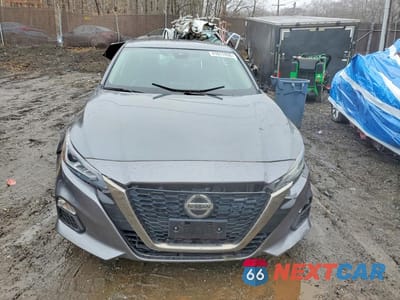Piąte zdjęcie samochodu w środku: 2021 NISSAN ALTIMA 2.5 SR VIN:1N4BL4CVXMN333075 - miniatura