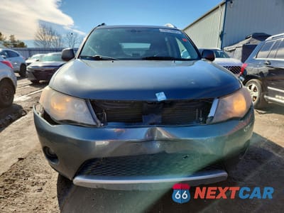 Piąte zdjęcie samochodu w środku: 2009 MITSUBISHI OUTLANDER XLS VIN:JA4MT41X29Z604552 - miniatura