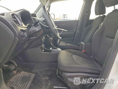 Zdjęcie 7 z 13 samochodu: 2020 JEEP RENEGADE LATITUDE VIN:ZACNJABBXLPM01722 - miniatura