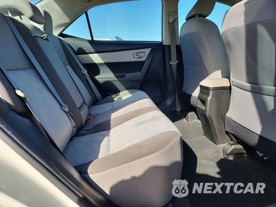 Zdjęcie 10 z 13 samochodu: 2018 TOYOTA COROLLA LE VIN:5YFBURHE9JP795901 - miniatura
