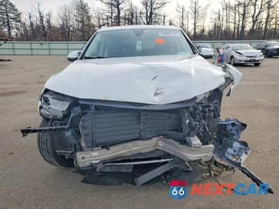 Piąte zdjęcie samochodu w środku: 2019 AUDI Q7 PREMIUM PLUS VIN:WA1LAAF72KD044415 - miniatura